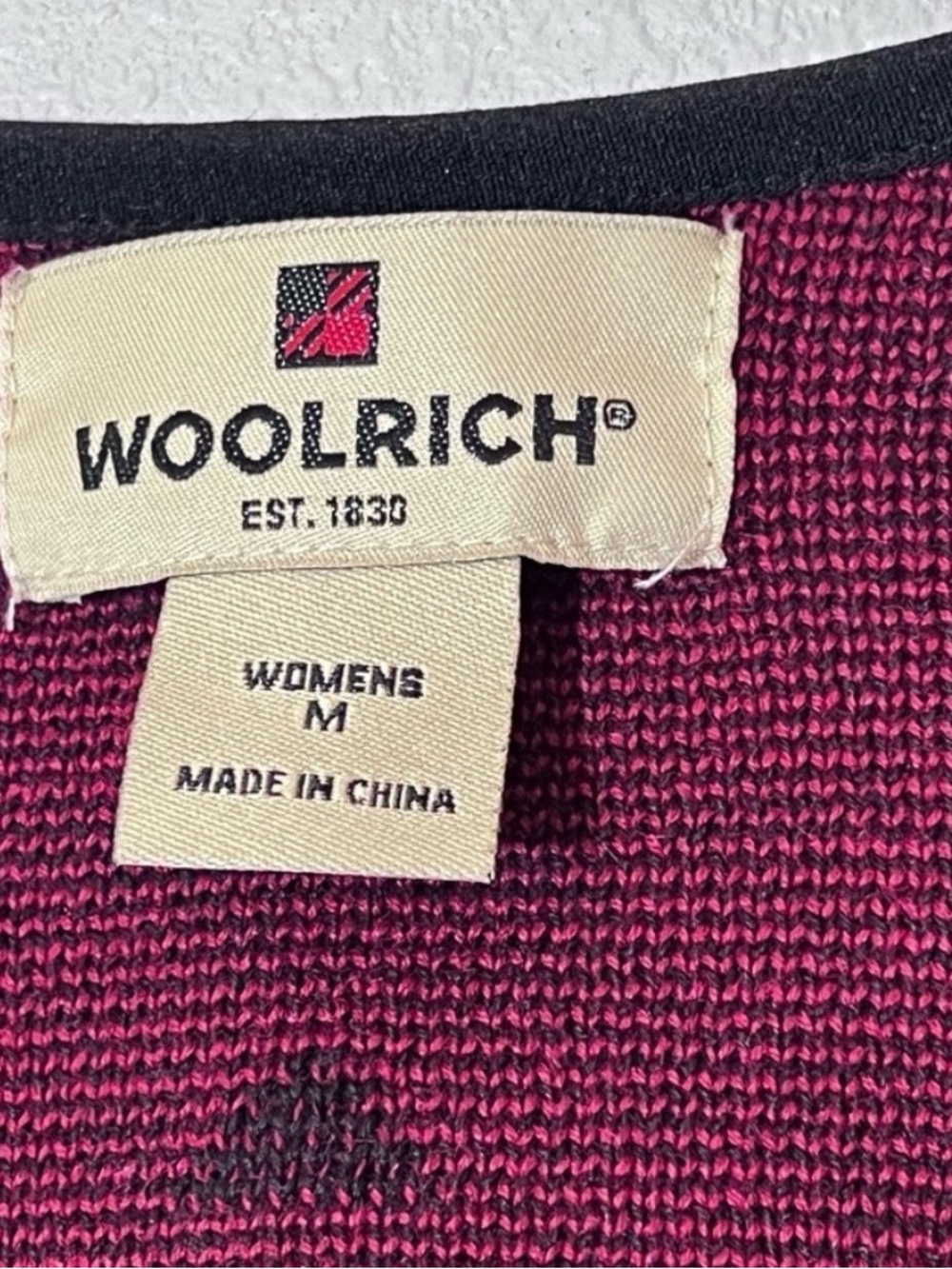 Woolrich Women's Magenta Zip-Front Aztec Western Knit Cardigan Sz M - Picture 7 of 7